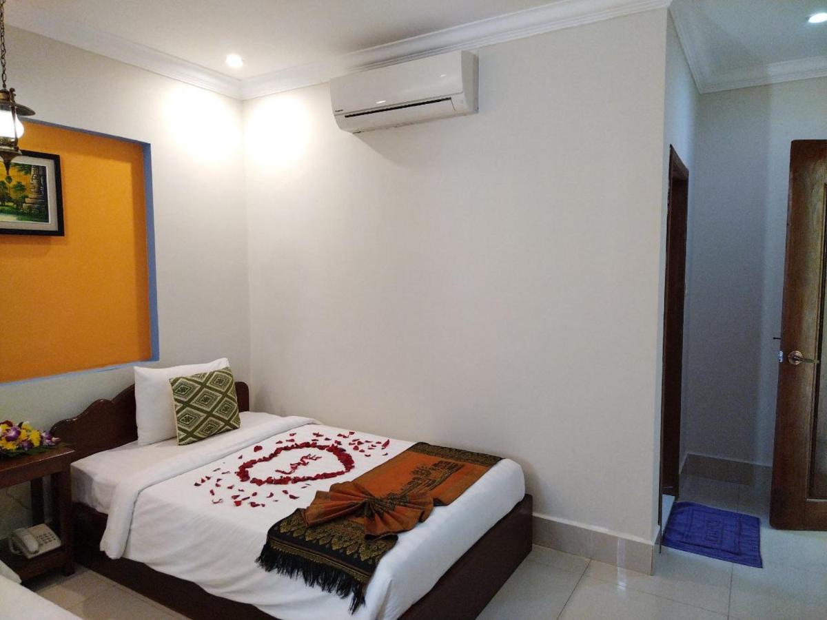 Plumeria Hotel & Spa Siem Reap Zewnętrze zdjęcie